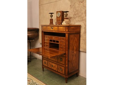 Secretaire