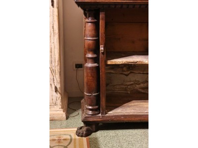 Credenzina di Noce
